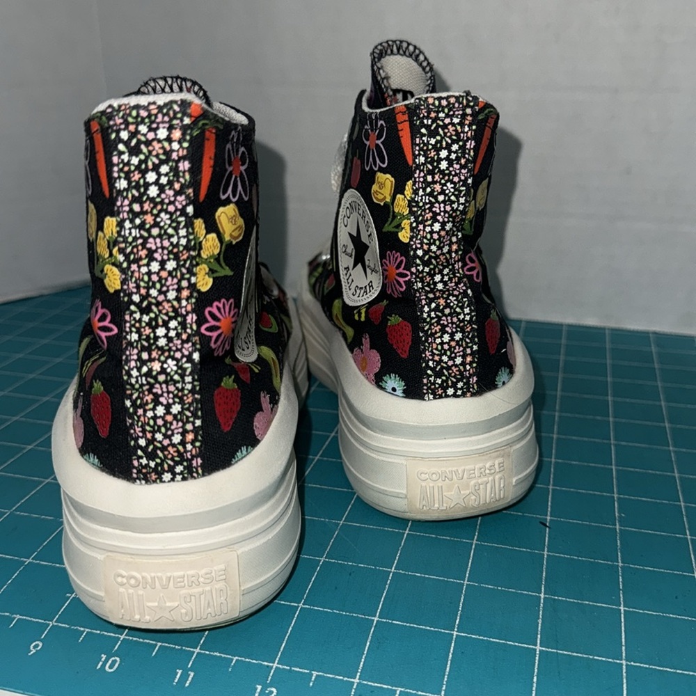 Converse Black Fruit Festival Smoothie Hi Top Move Platform Chuck Taylors Size 8 - Picture 5 of 16
